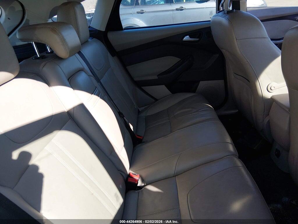 1FAHP3M2XCL378248 2012 FORD FOCUS photo no. 8