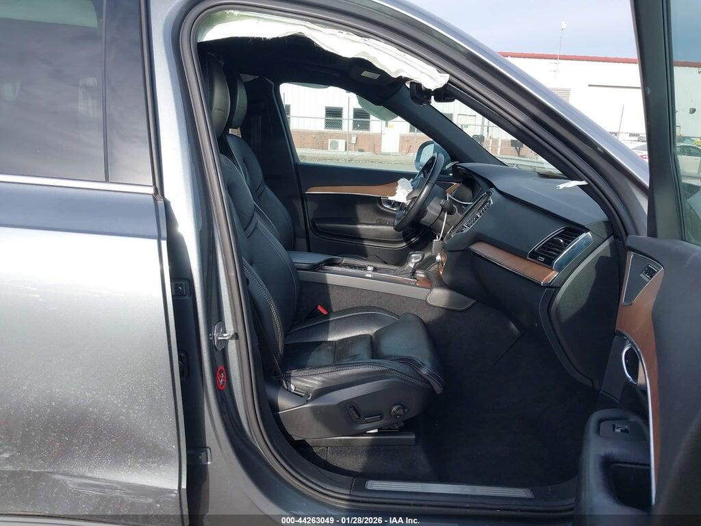 YV4A22PL6J1192706 2018 VOLVO XC90 photo no. 5
