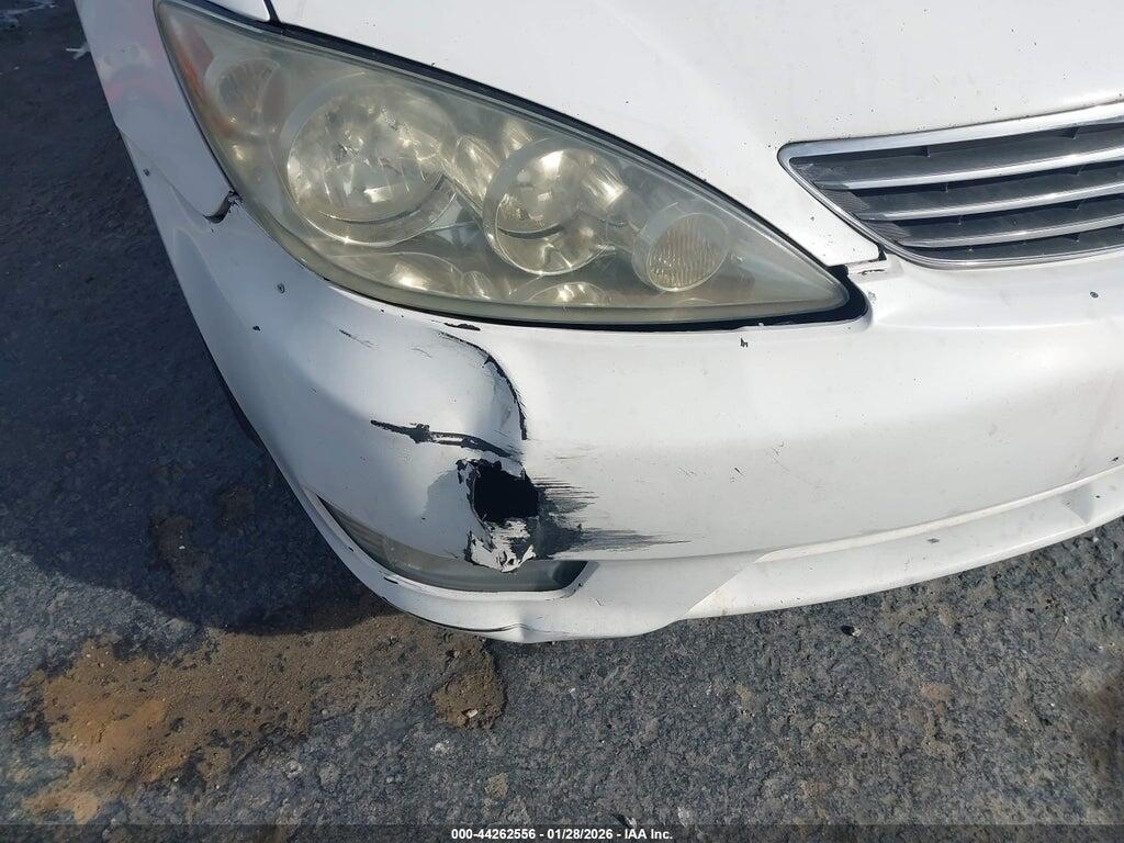 4T1BF30K85U098233 2005 TOYOTA CAMRY photo no. 12