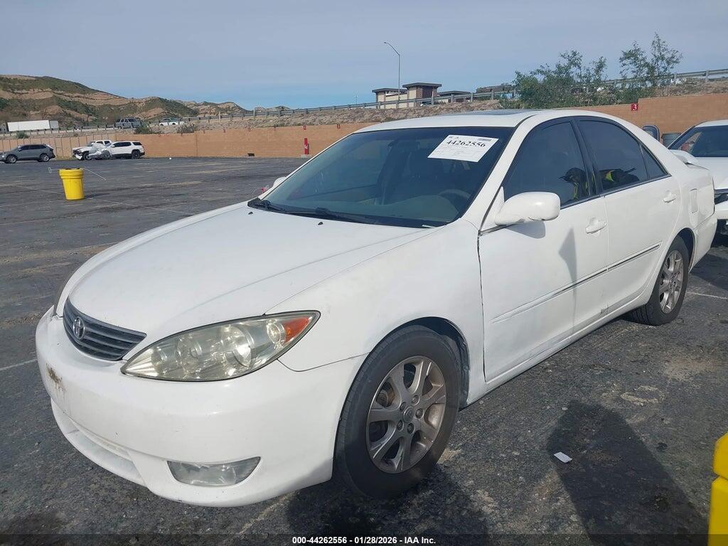 4T1BF30K85U098233 2005 TOYOTA CAMRY photo no. 2