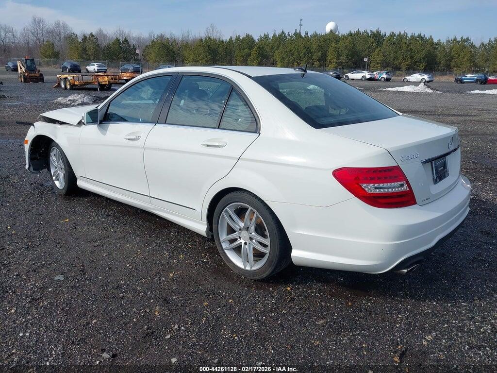 WDDGF8BB5CR197358 2012 MERCEDES-BENZ C 300 photo no. 3
