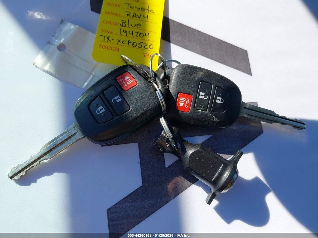 2T3ZFREV1FW194704 2015 TOYOTA RAV4 photo no. 11