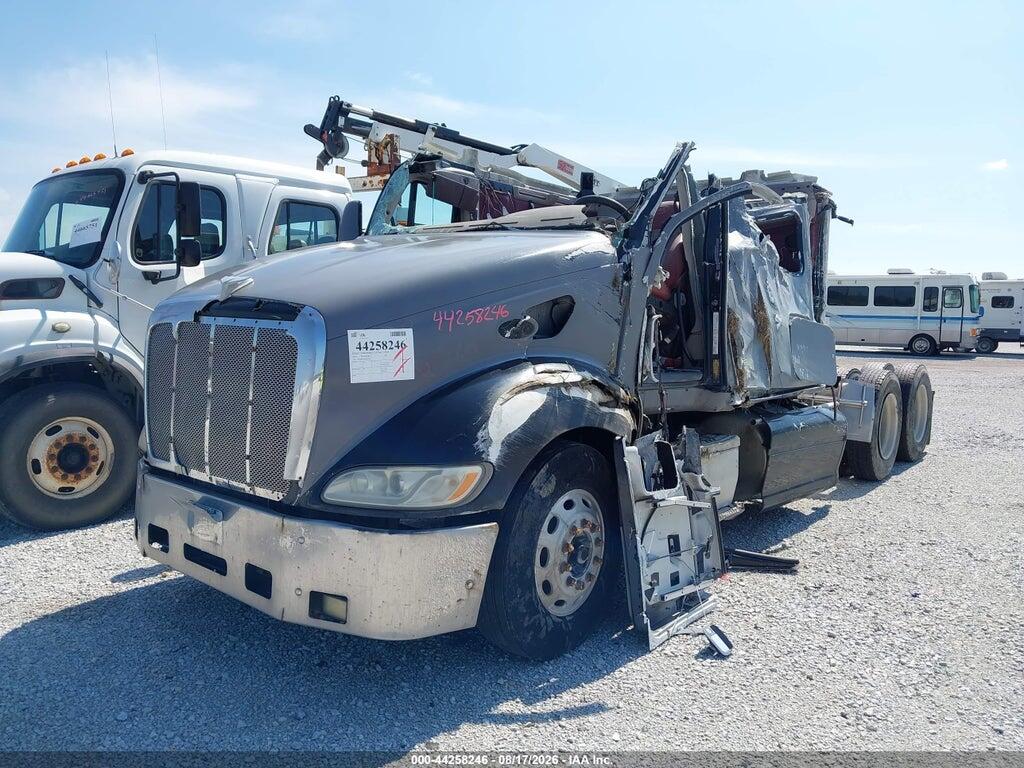 1XP7DB9X94D821593 2004 PETERBILT 387 photo no. 2