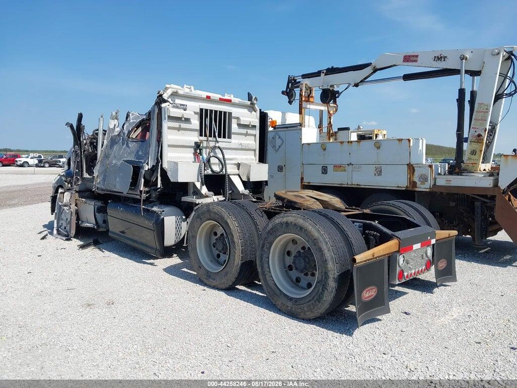 1XP7DB9X94D821593 2004 PETERBILT 387 photo no. 3