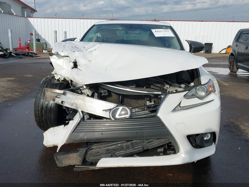 JTHBA1D23G5028006 2016 LEXUS IS 200T photo no. 12
