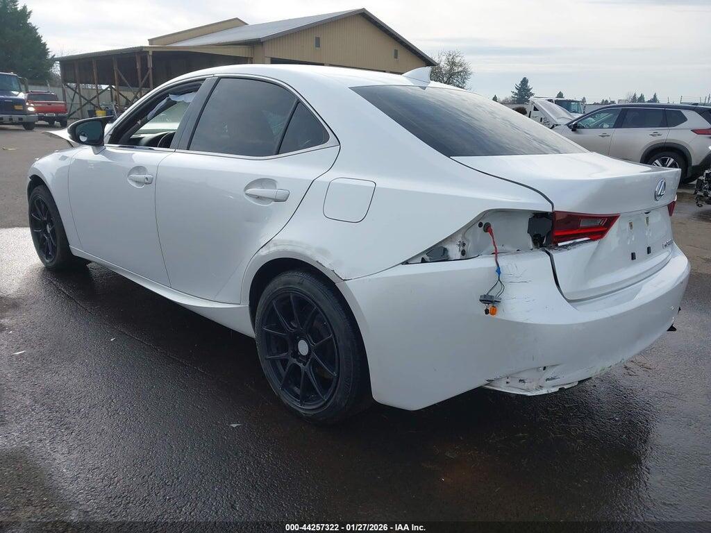 JTHBA1D23G5028006 2016 LEXUS IS 200T photo no. 3
