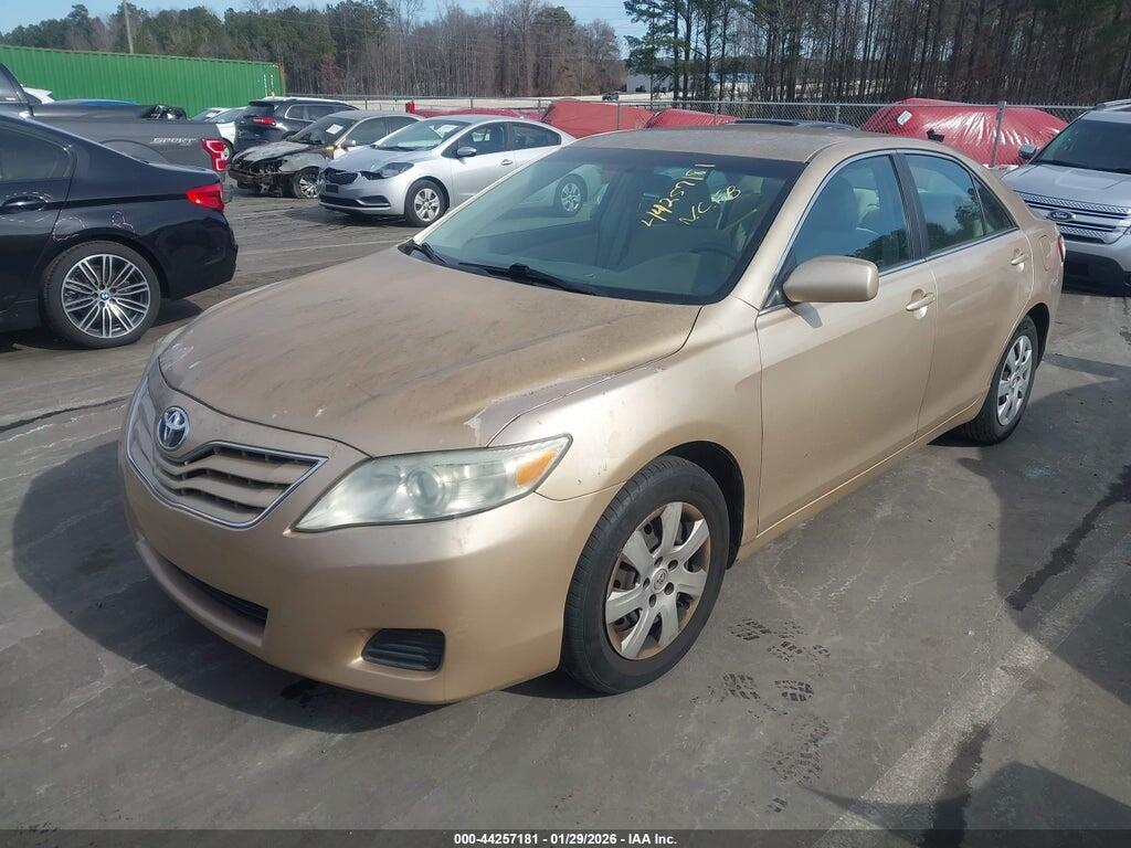 4T1BF3EK5BU125263 2011 TOYOTA CAMRY photo no. 2
