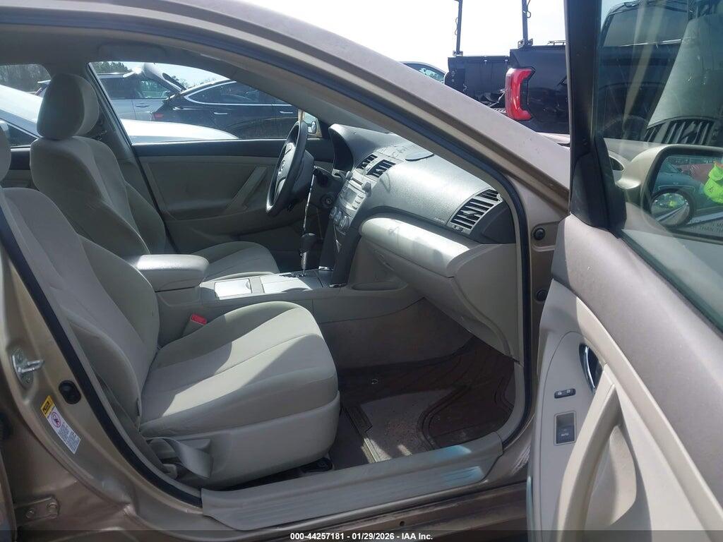 4T1BF3EK5BU125263 2011 TOYOTA CAMRY photo no. 5