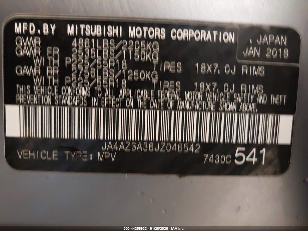 JA4AZ3A36JZ046542 2018 MITSUBISHI OUTLANDER photo no. 9