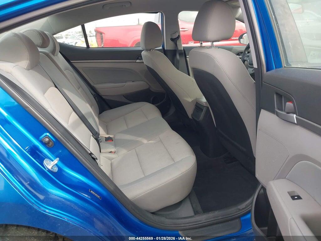5NPD84LF3HH157019 2017 HYUNDAI ELANTRA photo no. 8