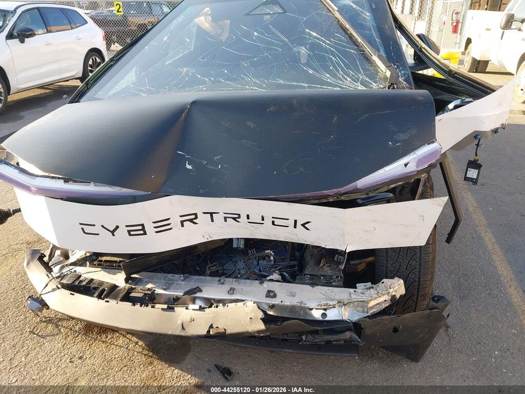 7G2CEHED3SA067943 2025 TESLA CYBERTRUCK photo no. 6