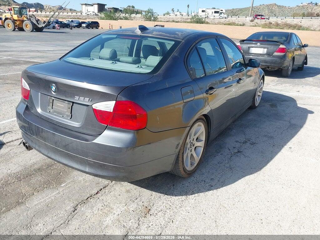 WBAVC53508FZ88307 2008 BMW 328I photo no. 4
