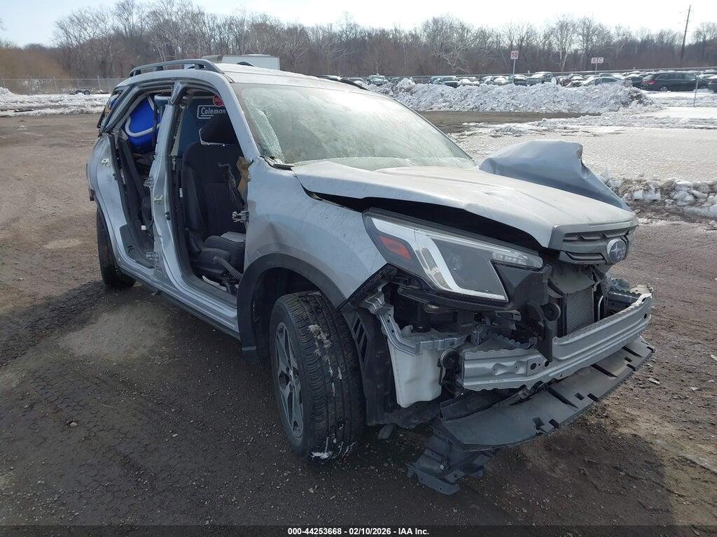 JF2SKAEC9NH477144 2022 SUBARU FORESTER photo no. 1