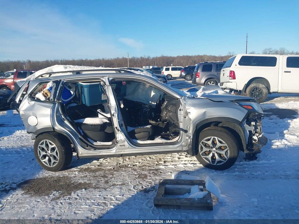 JF2SKAEC9NH477144 2022 SUBARU FORESTER photo no. 12
