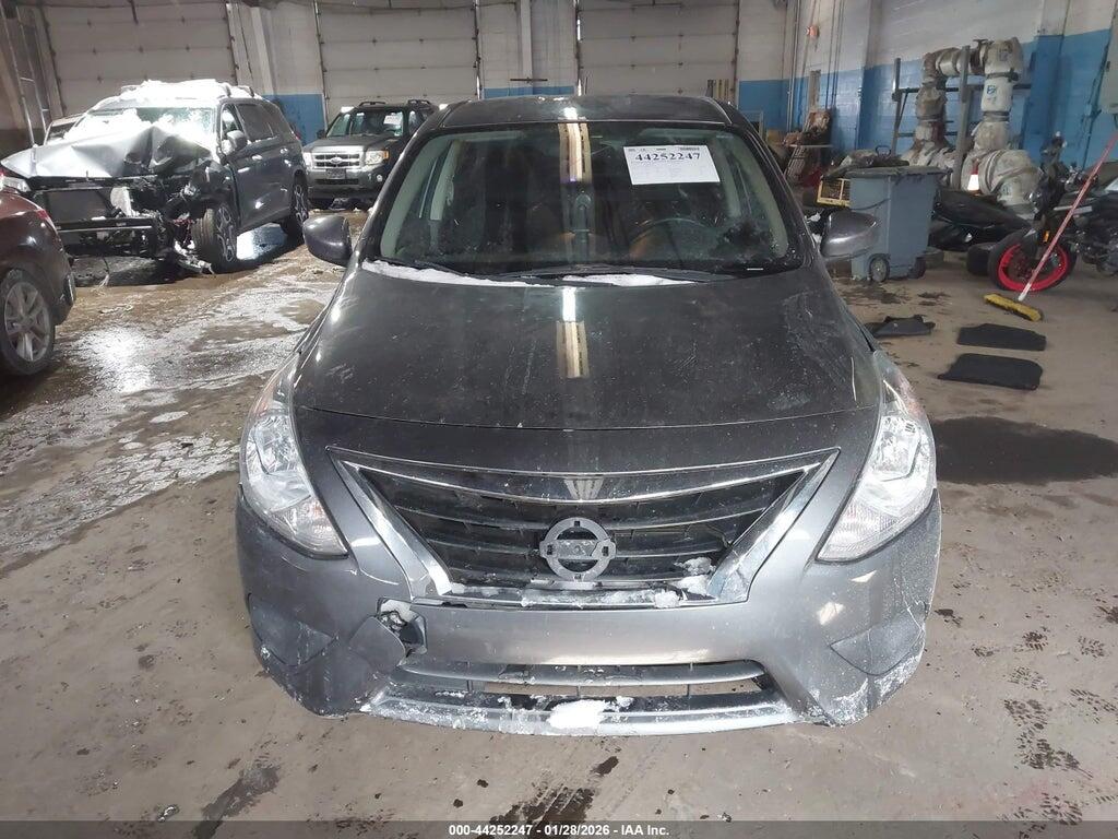 3N1CN7AP2KL821208 2019 NISSAN VERSA photo no. 12