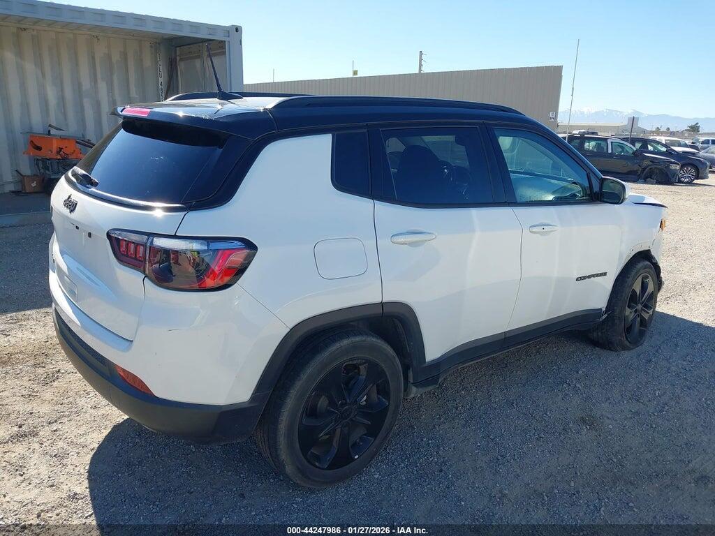 3C4NJDBB0MT594798 2021 JEEP COMPASS photo no. 4