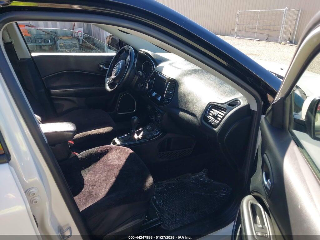 3C4NJDBB0MT594798 2021 JEEP COMPASS photo no. 5