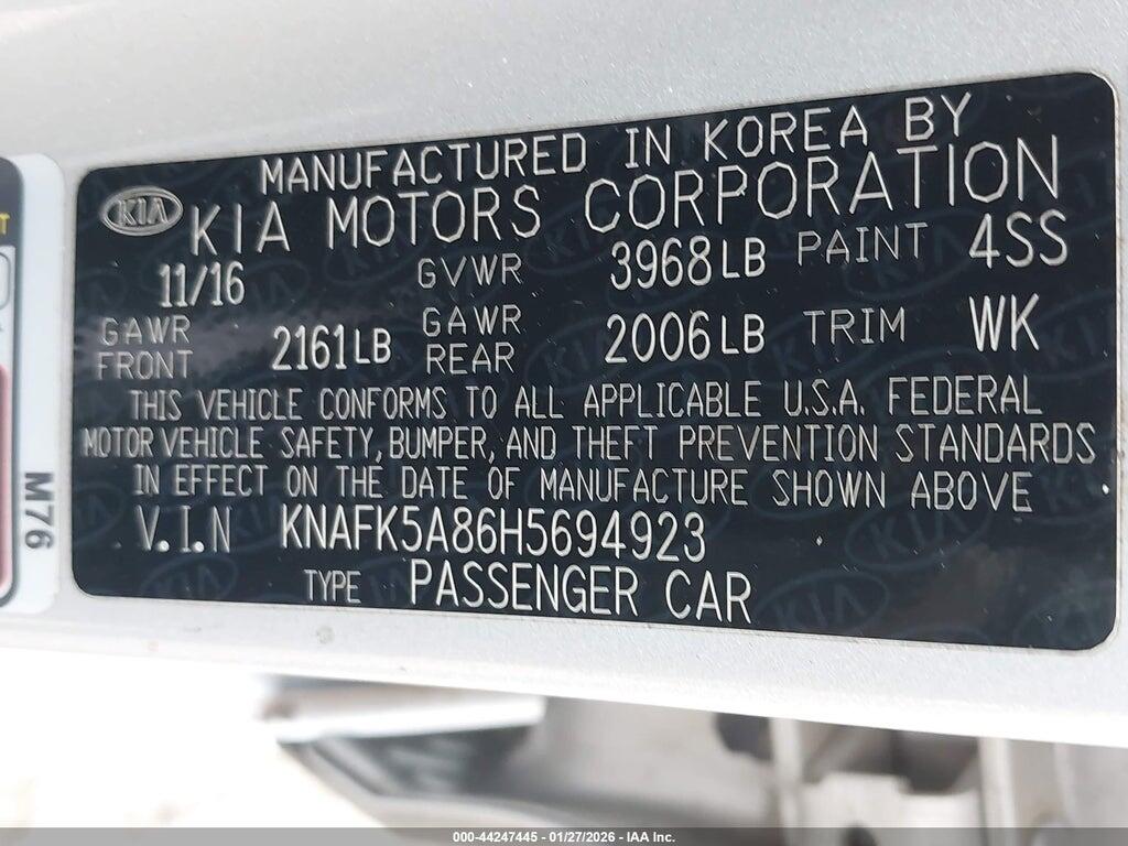 KNAFK5A86H5694923 2017 KIA FORTE photo no. 9