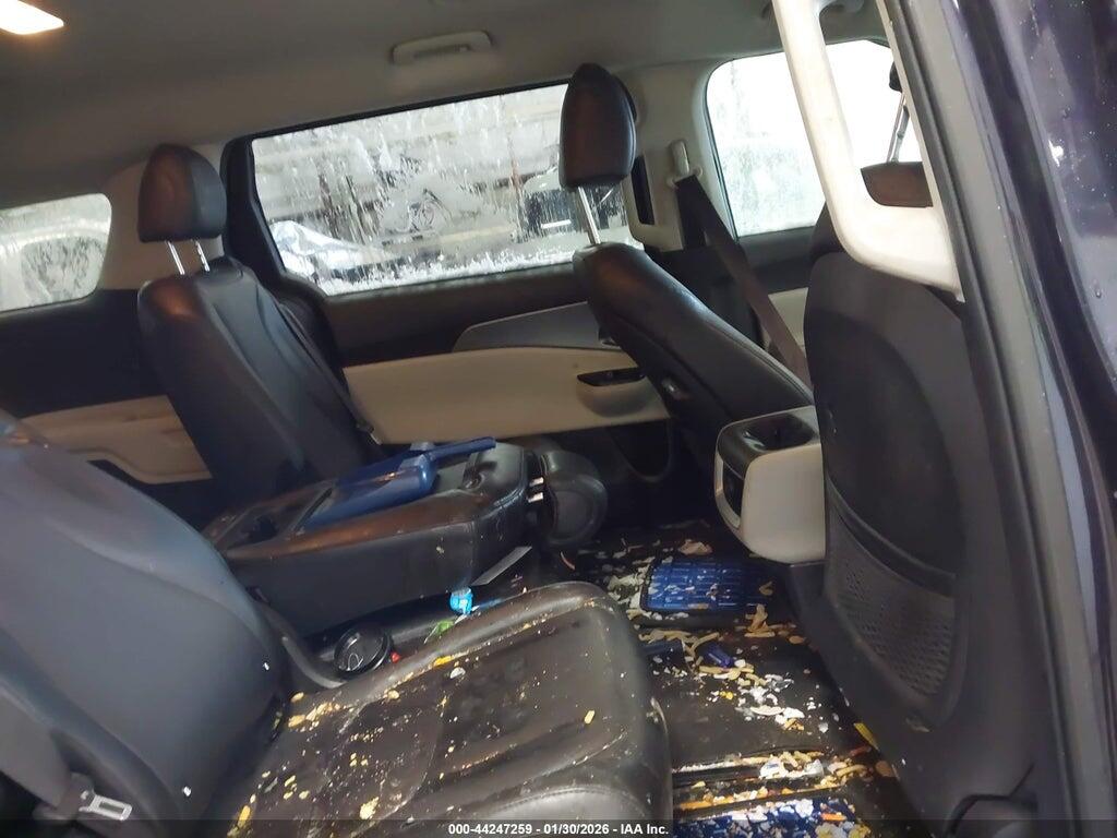 KNDNB4H37N6146146 2022 KIA CARNIVAL MPV photo no. 8