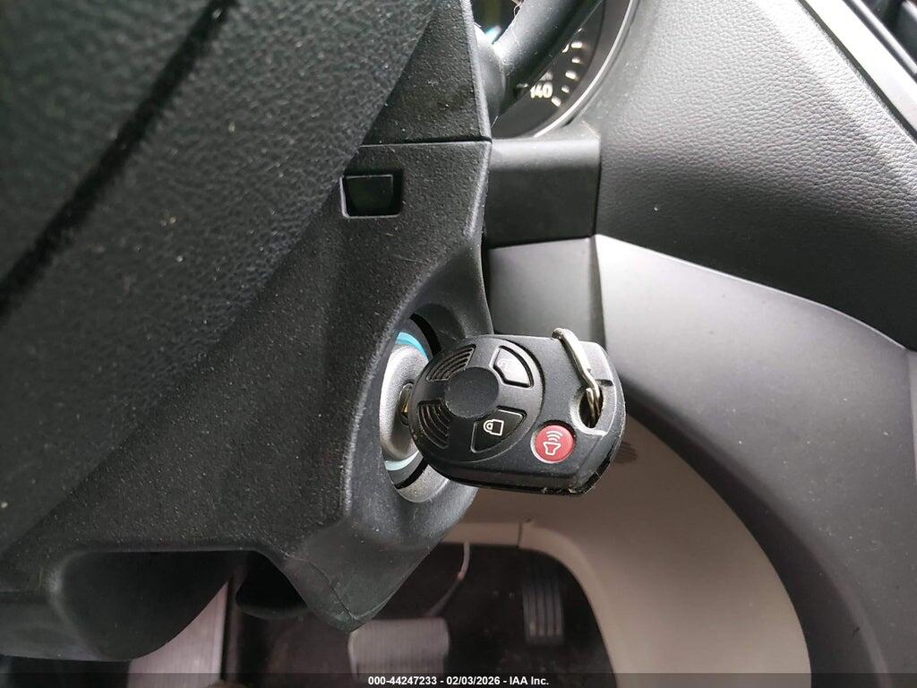 1FMCU9GD8JUA82256 2018 FORD ESCAPE photo no. 11