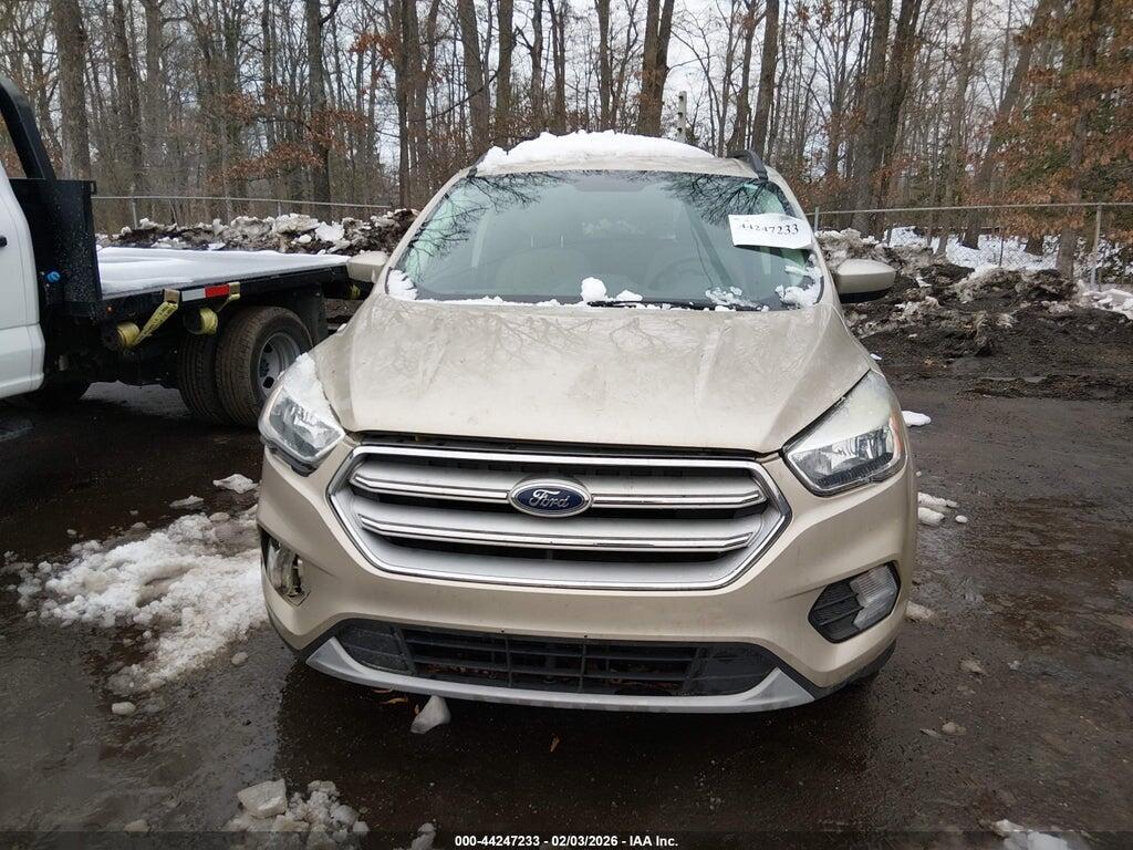 1FMCU9GD8JUA82256 2018 FORD ESCAPE photo no. 12