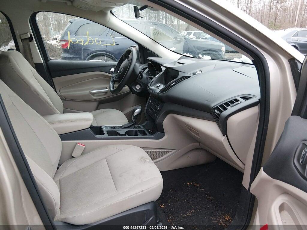 1FMCU9GD8JUA82256 2018 FORD ESCAPE photo no. 5