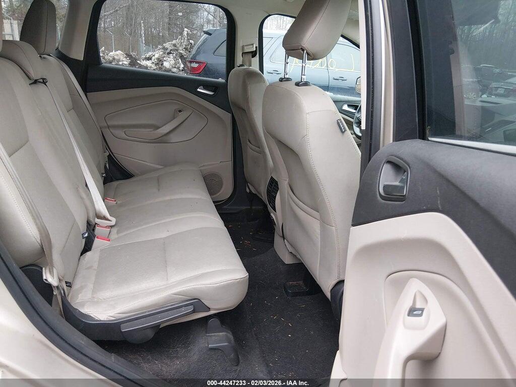 1FMCU9GD8JUA82256 2018 FORD ESCAPE photo no. 8
