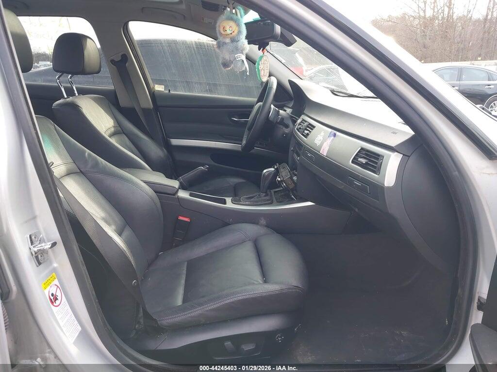WBAPM73539E191364 2009 BMW 335I photo no. 5
