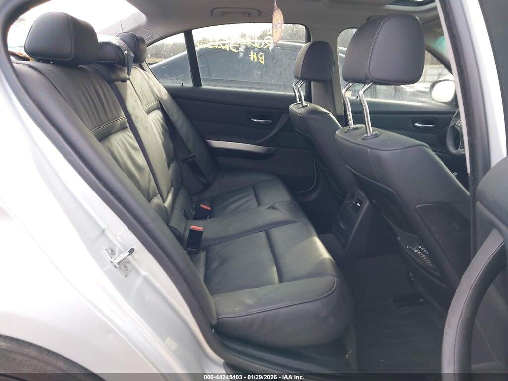 WBAPM73539E191364 2009 BMW 335I photo no. 8