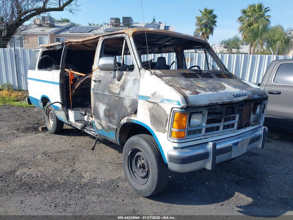 2B5WB35Z7LK764730 1990 DODGE RAM WAGON photo no. 1