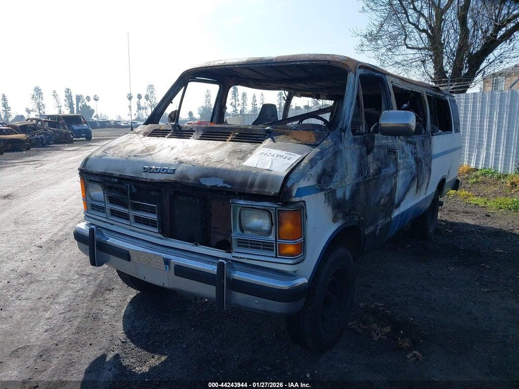 2B5WB35Z7LK764730 1990 DODGE RAM WAGON photo no. 2
