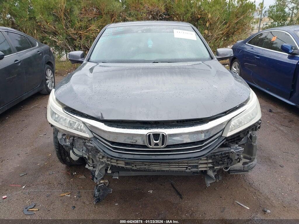 1HGCR3F94HA024884 2017 HONDA ACCORD photo no. 11