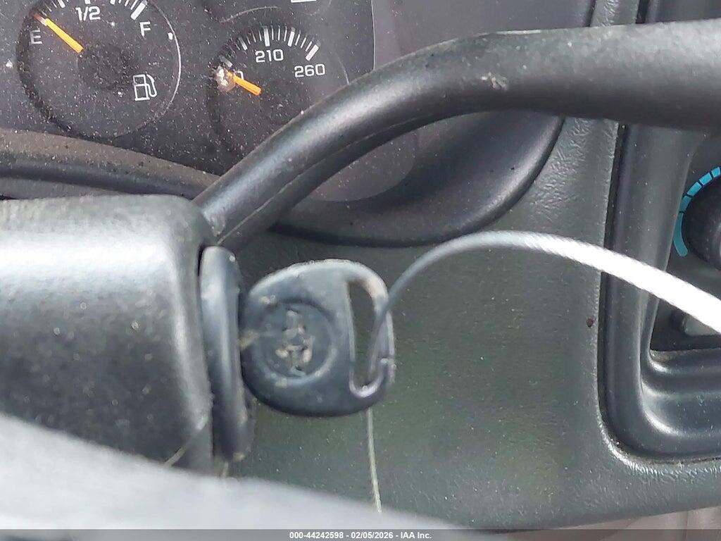 3GNEC16Z34G321533 2004 CHEVROLET SUBURBAN 1500 photo no. 11