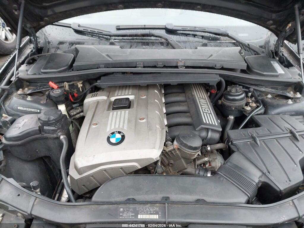 WBAVB13526PS66002 2006 BMW 325I photo no. 10