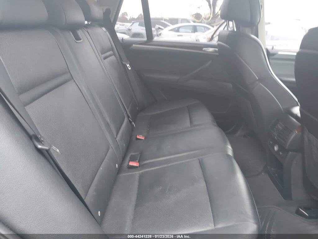 5UXFE8C52AL310506 2010 BMW X5 photo no. 8