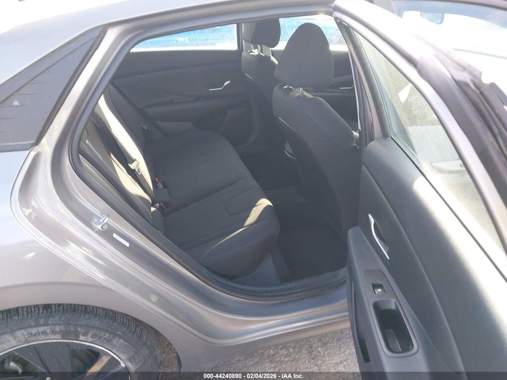 KMHLM4AG7PU550928 2023 HYUNDAI ELANTRA photo no. 8