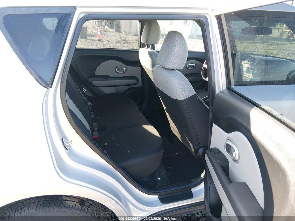 KNDJN2A26E7713646 2014 KIA SOUL photo no. 8