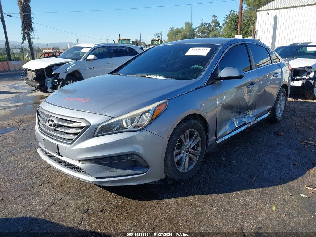 5NPE24AF4GH370844 2016 HYUNDAI SONATA photo no. 2