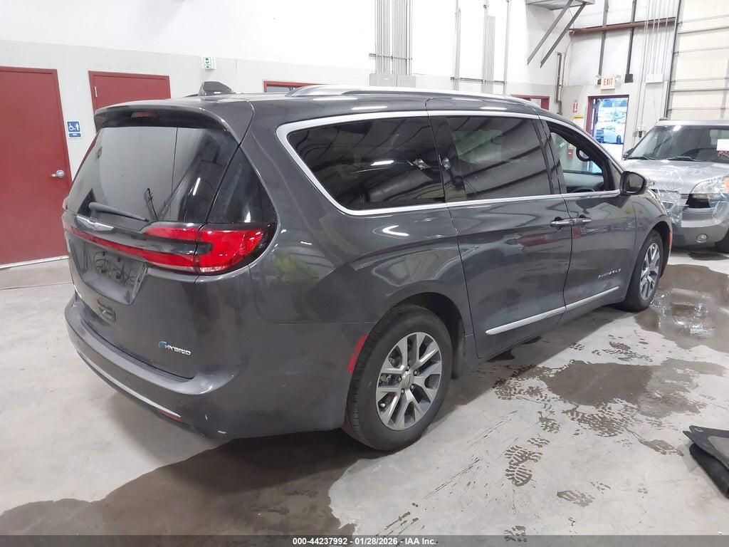 2C4RC1N77NR157063 2022 CHRYSLER PACIFICA HYBRID photo no. 4