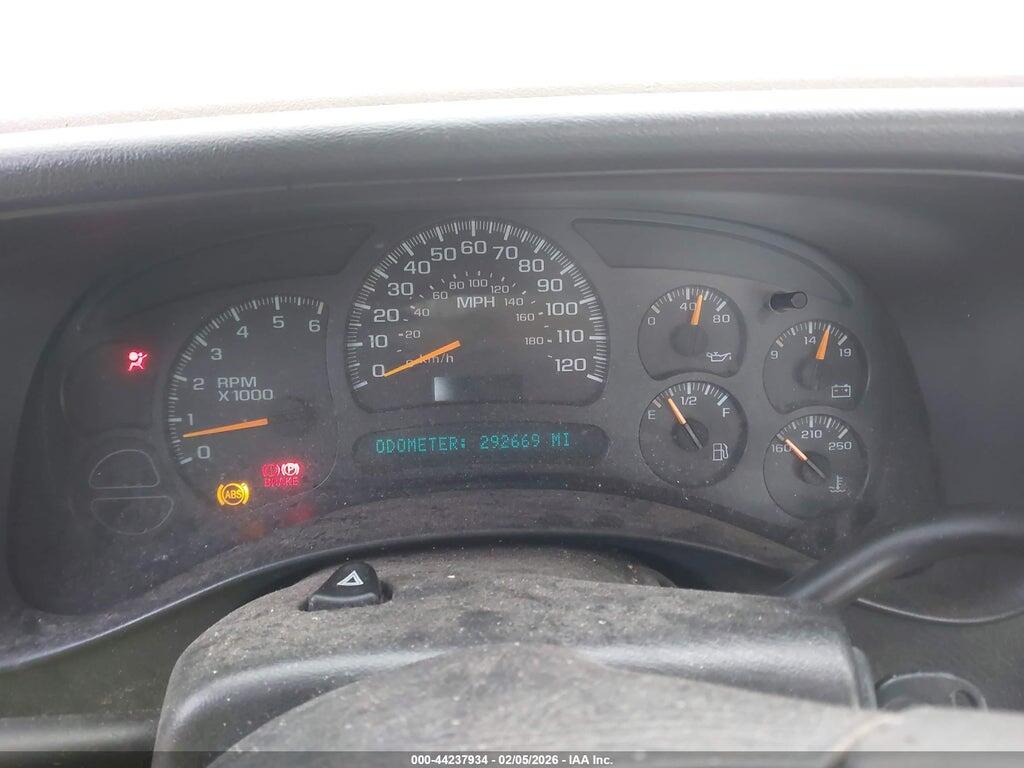 1GCEC14X65Z315317 2005 CHEVROLET SILVERADO 1500 photo no. 7