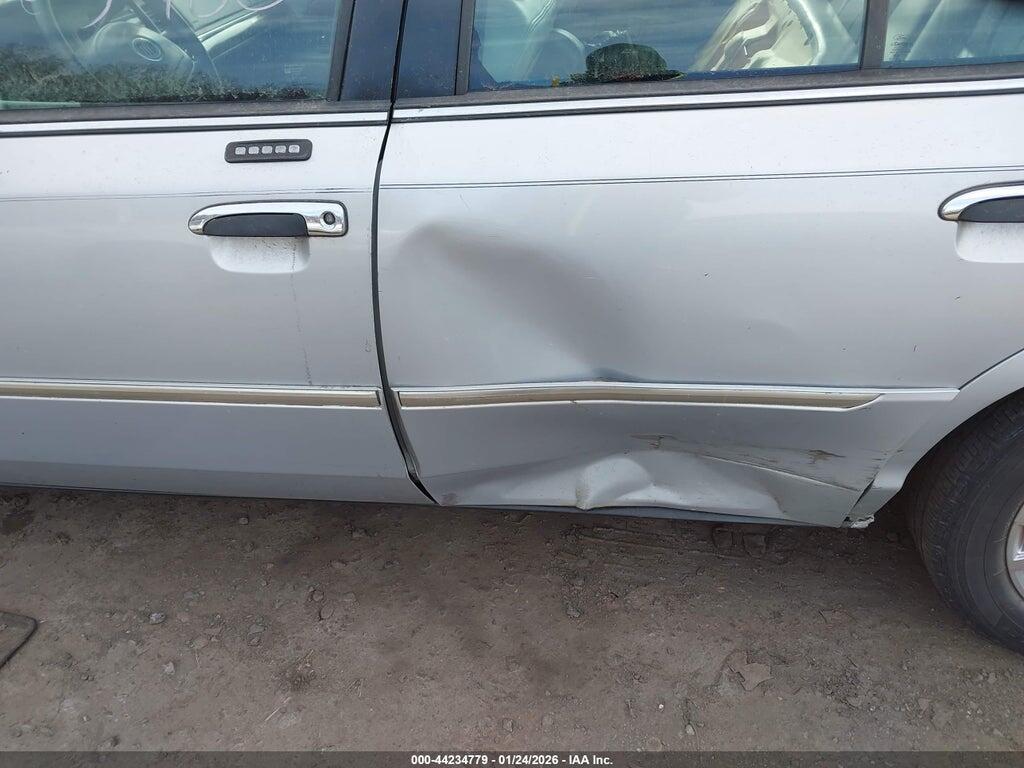 2MEFM75W13X612975 2003 MERCURY GRAND MARQUIS photo no. 6