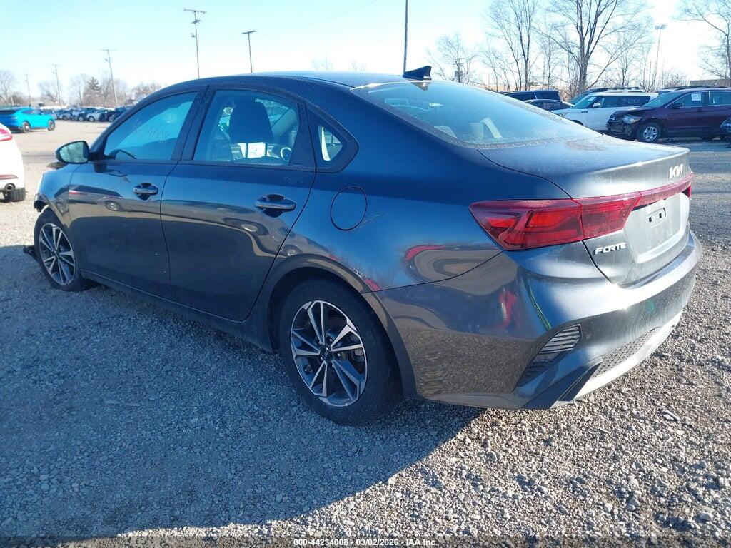 3KPF24AD1RE829807 2024 KIA FORTE photo no. 3