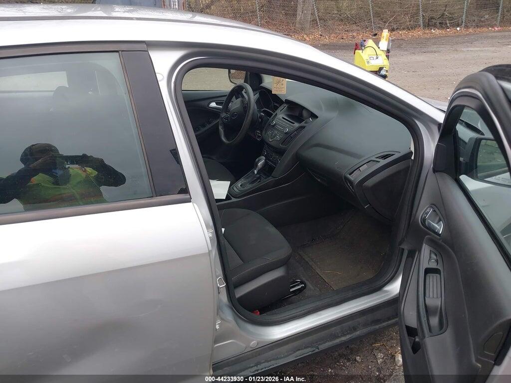 1FADP3F29HL336298 2017 FORD FOCUS photo no. 5
