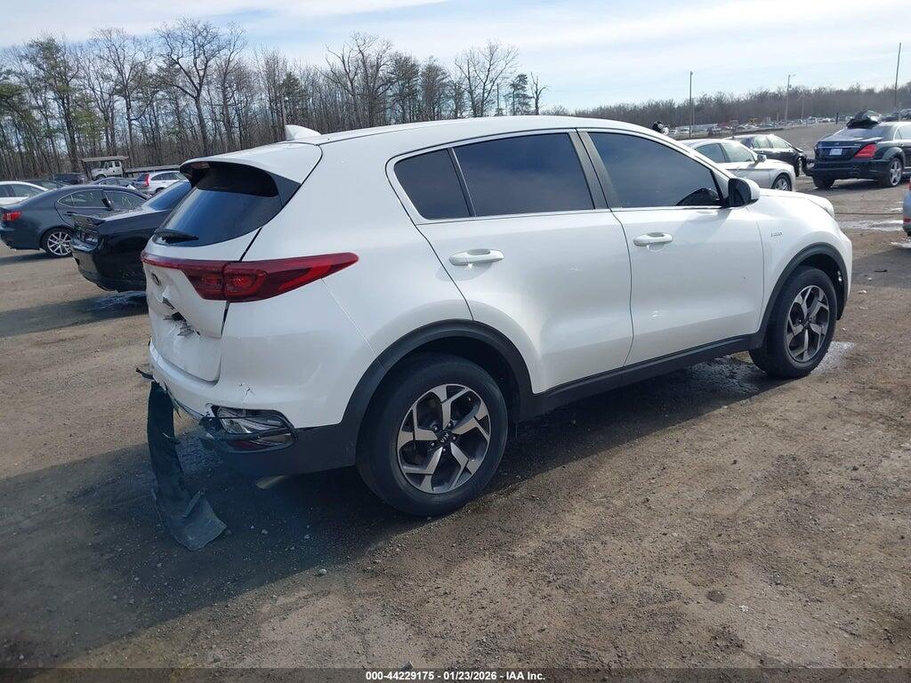 KNDPMCAC8M7892945 2021 KIA SPORTAGE photo no. 4