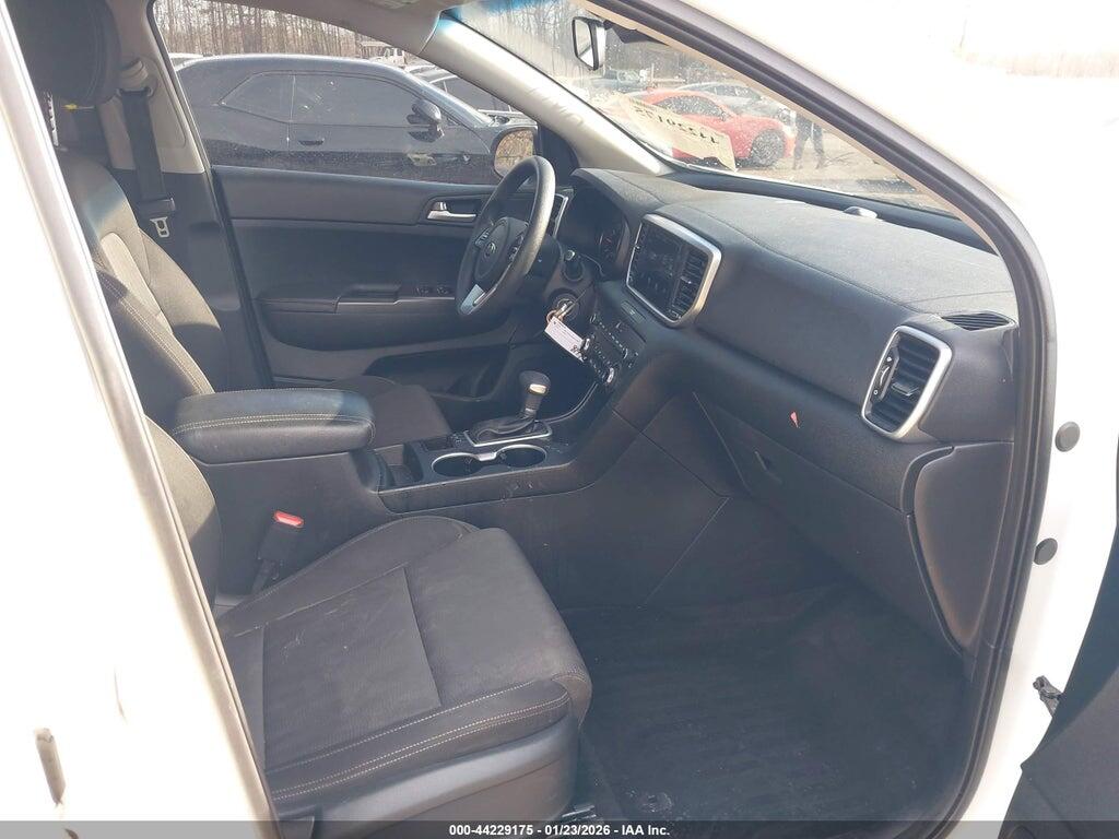 KNDPMCAC8M7892945 2021 KIA SPORTAGE photo no. 5