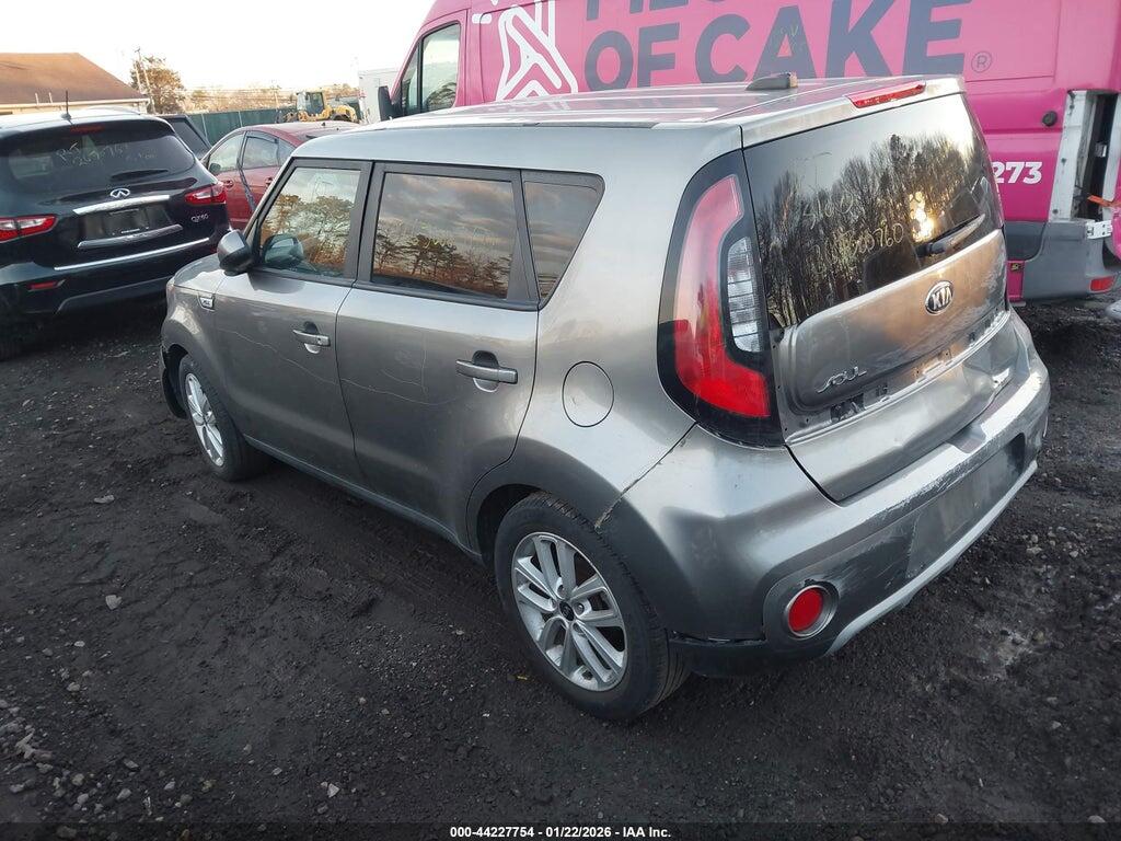 KNDJP3A59K7631934 2019 KIA SOUL photo no. 3