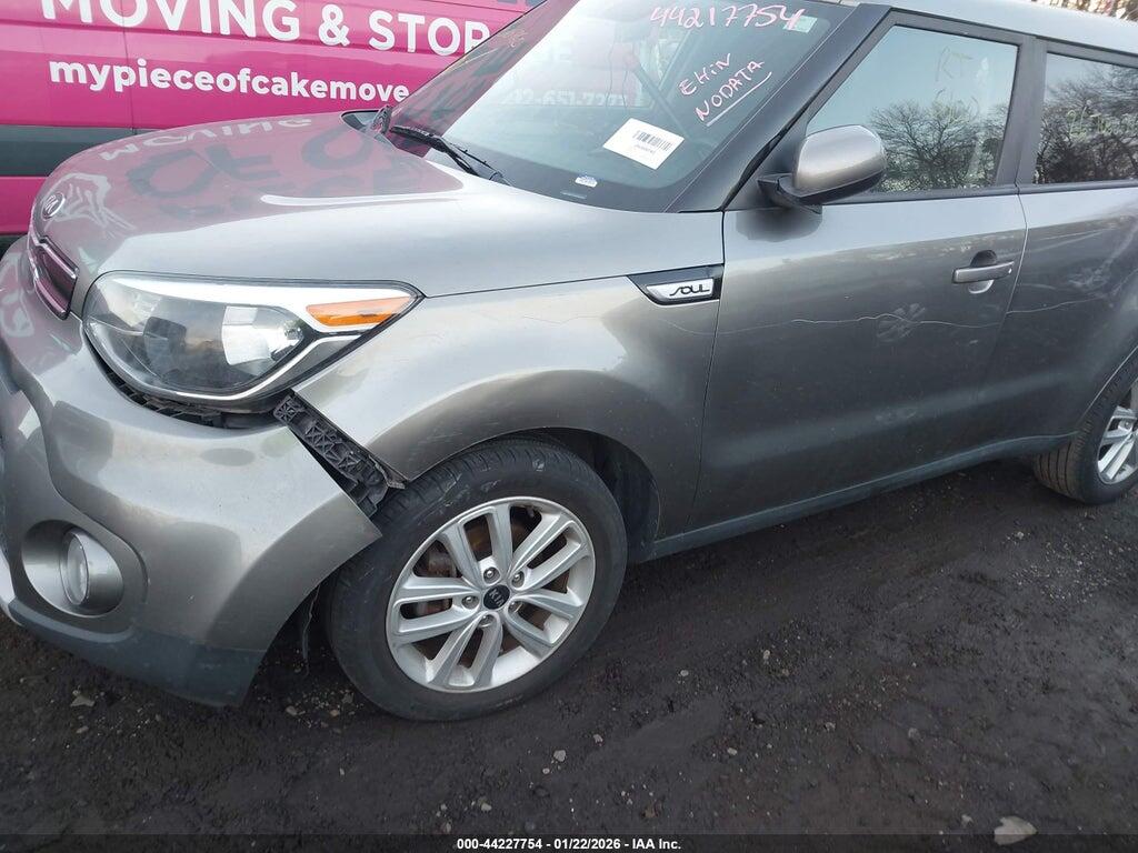 KNDJP3A59K7631934 2019 KIA SOUL photo no. 6