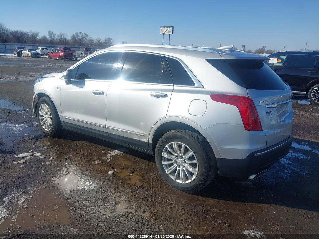 1GYKNARS4JZ215764 2018 CADILLAC XT5 photo no. 3