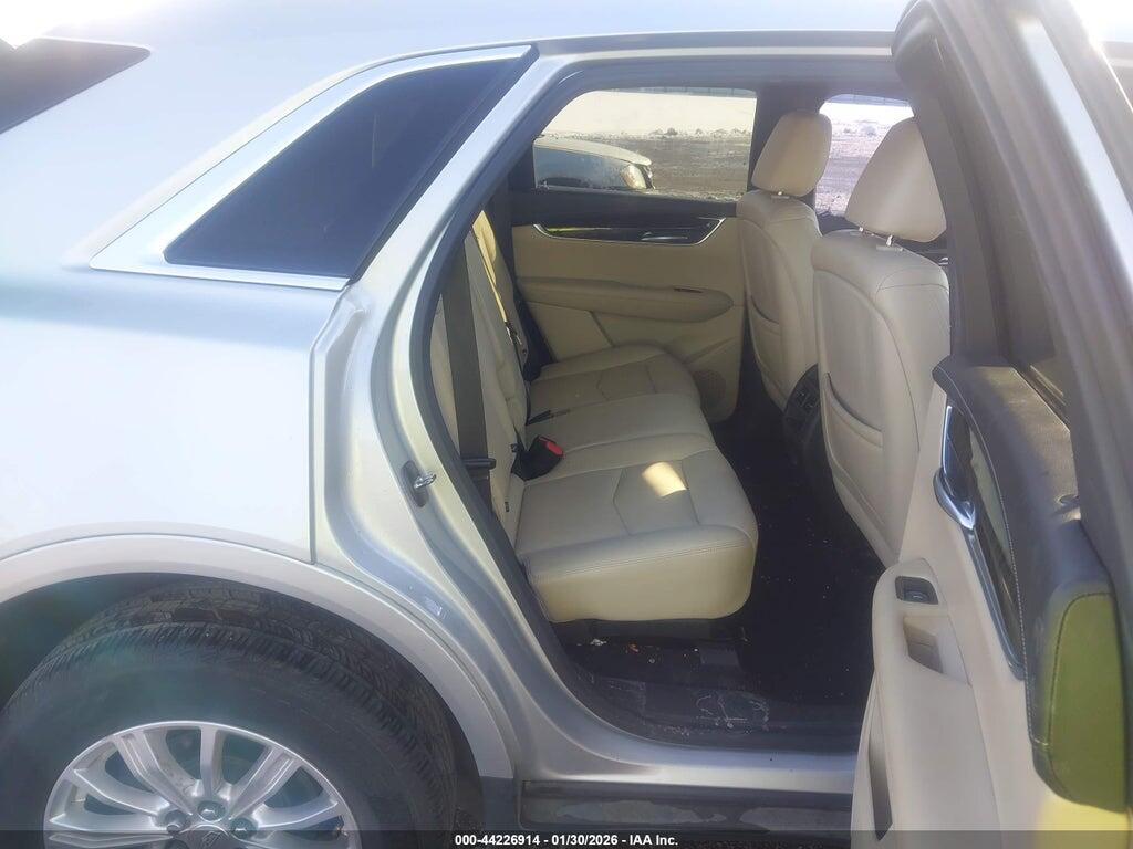 1GYKNARS4JZ215764 2018 CADILLAC XT5 photo no. 8