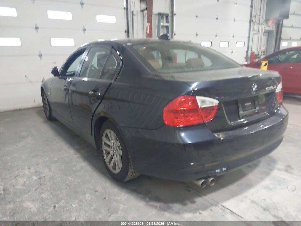 WBAVC93517K033657 2007 BMW 328XI photo no. 3